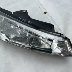 Десен фар за Peugeot 406 фейслифт