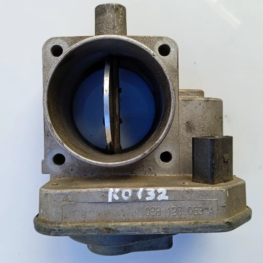 Дроселова клапа 03C133062B SEAT SKODA VW
