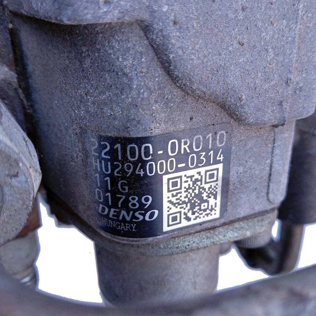 Помпа за високо налягане 22100-0R010 LEXUS TOYOTA