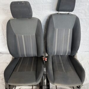 Предни седалки за Ford Fiesta MK6 2 врати 2008-2013