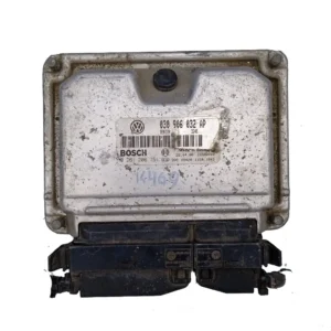Компютър двигател 030906032 AP VW Polo