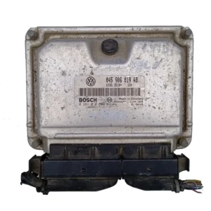 Компютър двигател 045906019 AB VW POLO