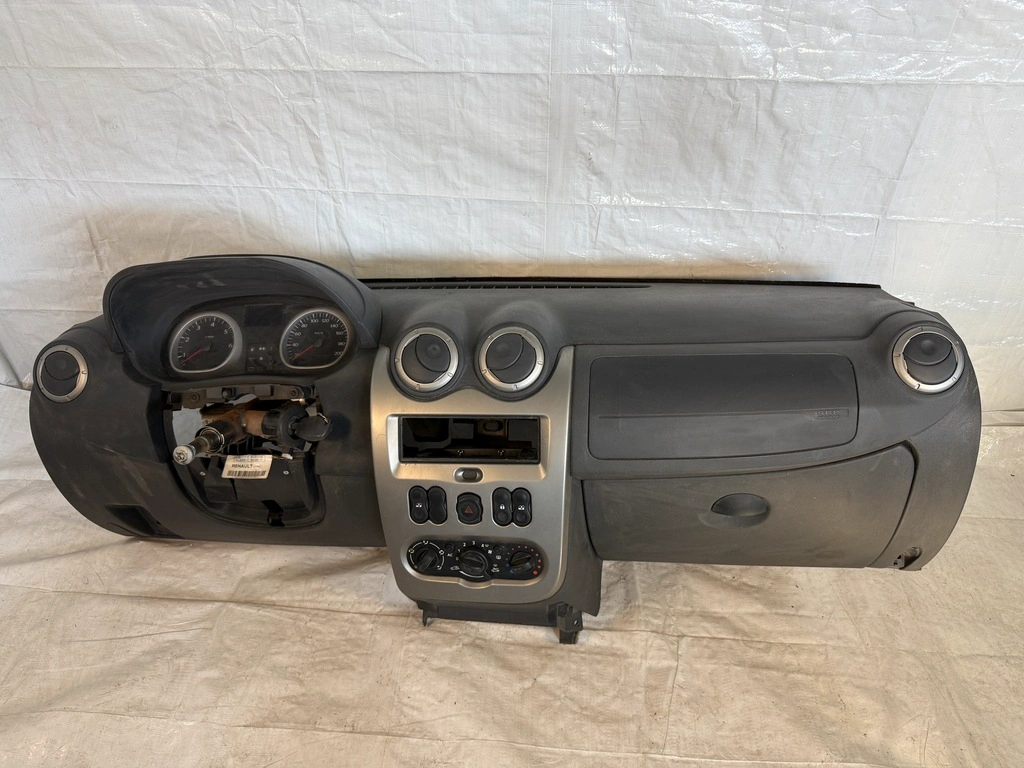 Арматурно табло за Dacia Logan 2009-2012