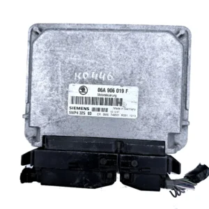 Компютър двигател 06A906019F Skoda Octavia
