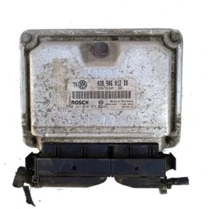 Компютър двигател 038906012DB VW Golf 4
