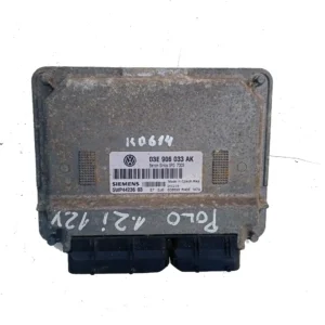 Компютър двигател 03E906033AK VW Polo