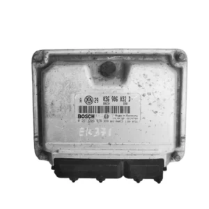 Компютър двигател 036906032D VW Golf IV