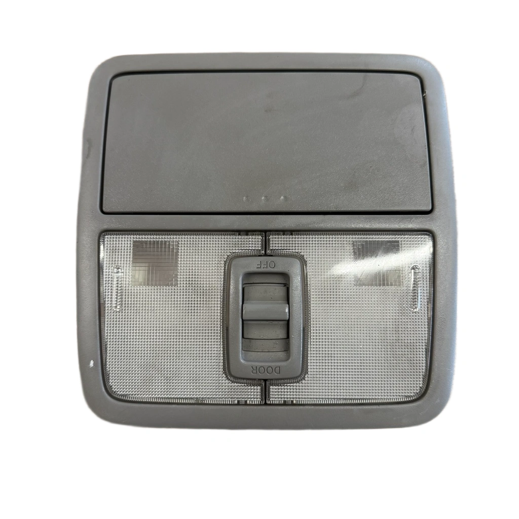 Плафон 8126042010 Toyota RAV4 2006-2011