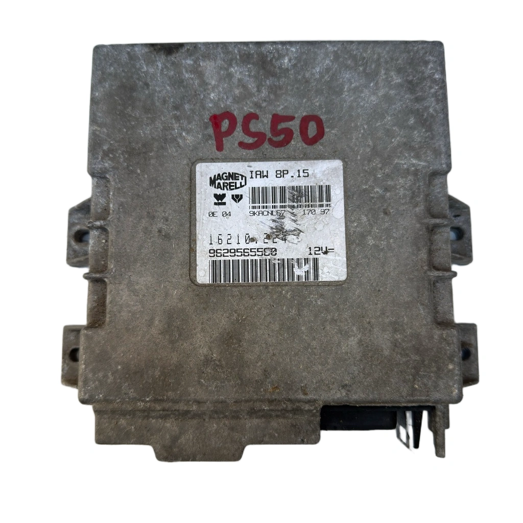 Компютър двигател IAW8P15 Peugeot Citroen 9629565560
