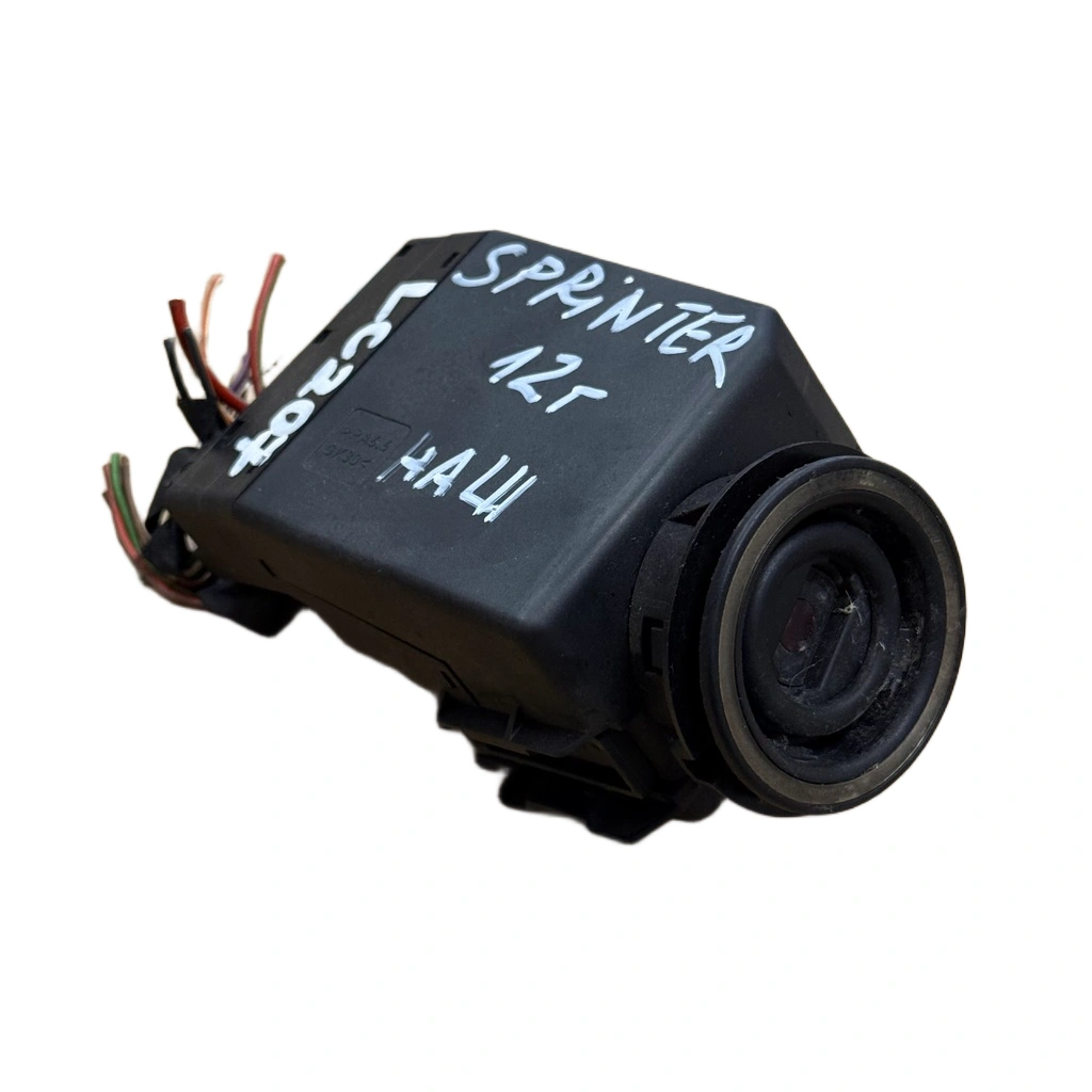 Контактен патрон A9069003901 Mercedes Sprinter