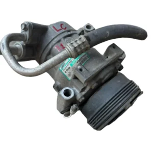 Компресор климатик 8200037058 Renault Nissan